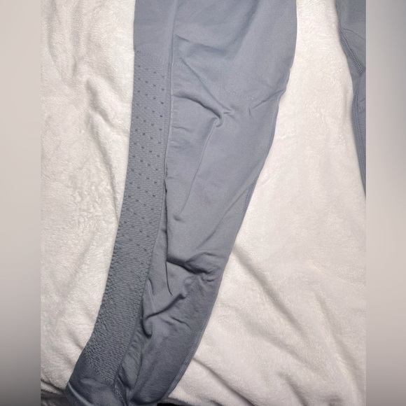 Fabletics Eco Sync High-Waisted 7/8 Legging, size L - Picture 5 of 9